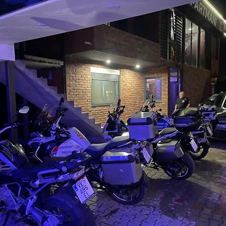 B H B Apartmani Novi Pazar Bagian luar foto