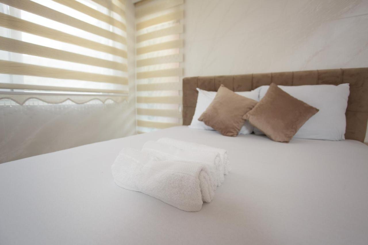 B H B Apartmani Novi Pazar Bagian luar foto